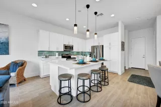 Photo #4: 6174573 Listing