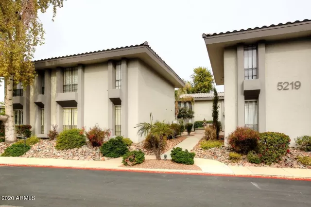 MLS: 6174583 Condo For Sale