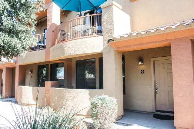 MLS: 6174861 Condo For Sale