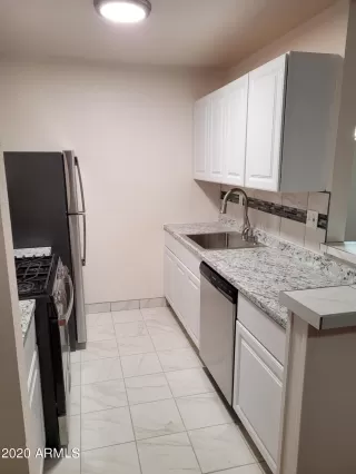 Photo #5: 6175041 Listing