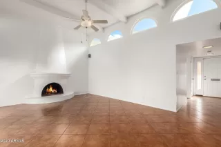 Photo #2: 6175117 Listing