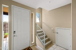 Photo #6: 6175225 Listing