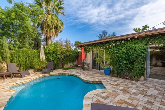 MLS: 6175401 Condo For Sale