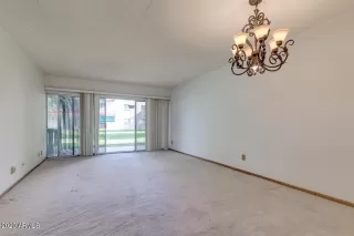 Photo #5: 6175510 Listing