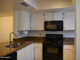 Photo #3: 6175662 Listing 