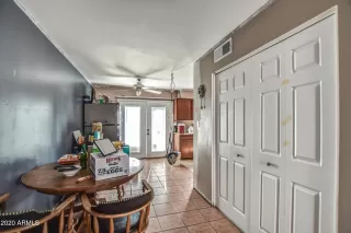 Photo #5: 6175702 Listing