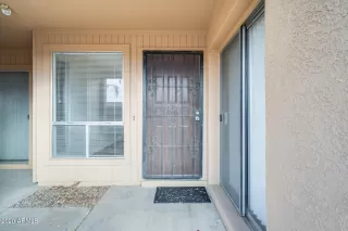 Photo #3: 6175830 Listing