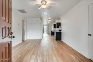 Photo #5: 6175830 Listing