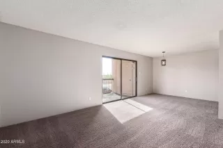 Photo #2: 6175905 Listing