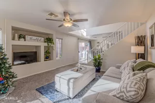 Photo #4: 6175964 Listing