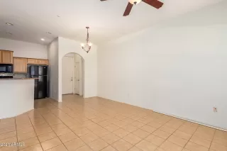 Photo #6: 6176043 Listing