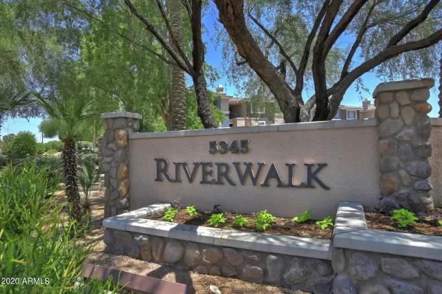 MLS: 6176046 Condo For Sale