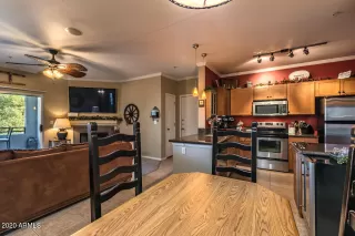 Photo #2: 6176046 Listing