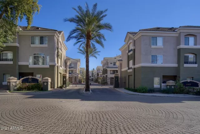 MLS: 6176076 Condo For Sale