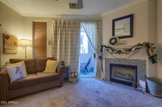 Photo #6: 6176076 Listing