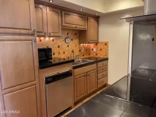 Photo #6: 6176129 Listing 