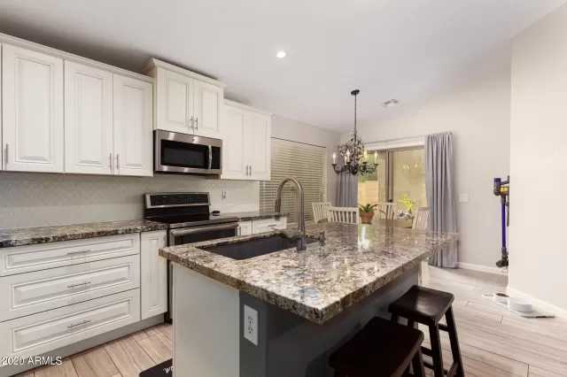 MLS: 6176159 Condo For Sale