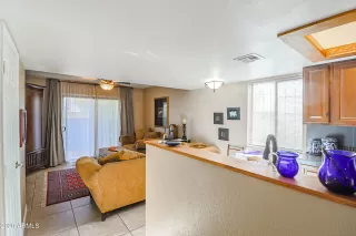 Photo #2: 6176178 Listing