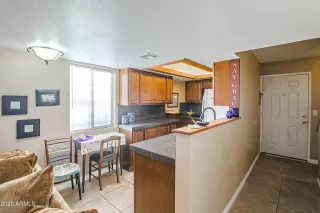 Photo #3: 6176178 Listing