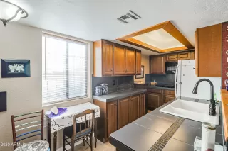 Photo #4: 6176178 Listing