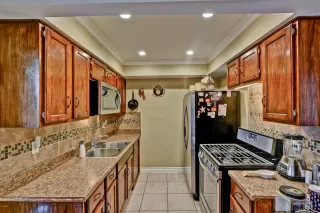 Photo #2: 6176278 Listing