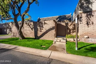 Photo #2: 6176393 Listing