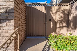 Photo #3: 6176393 Listing