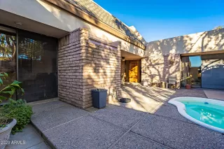 Photo #5: 6176393 Listing