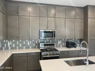 Photo #2: 6176410 Listing