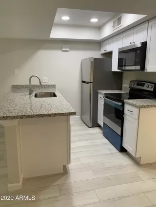 Photo #3: 6176460 Listing