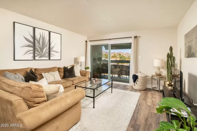 MLS: 6176677 Condo For Sale