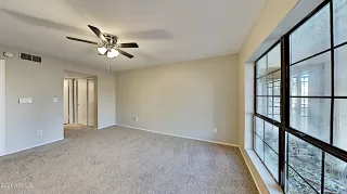 Photo #6: 6177195 Listing