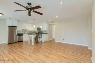 Photo #3: 6177252 Listing