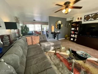 Photo #6: 6177330 Listing 