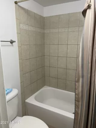 Photo #4: 6177413 Listing