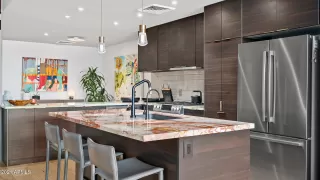 Photo #6: 6177421 Listing