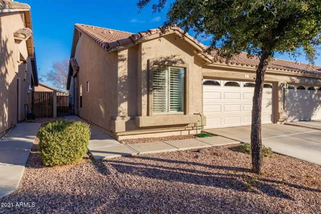 MLS: 6177430 Condo For Sale