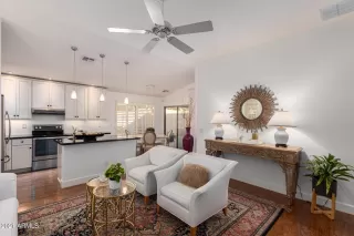 Photo #5: 6177430 Listing 