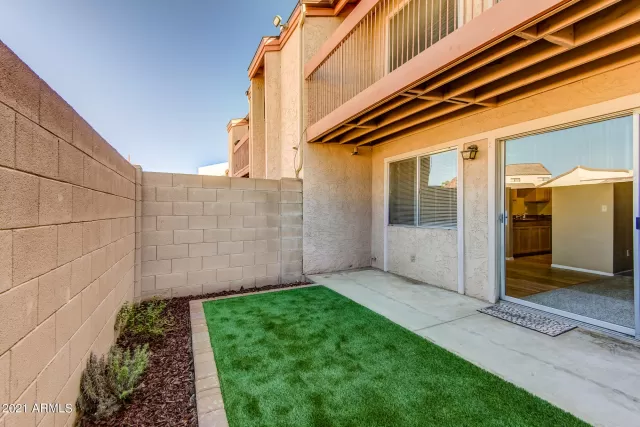 MLS: 6177436 Condo For Sale