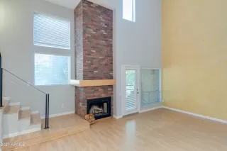 Photo #5: 6177715 Listing