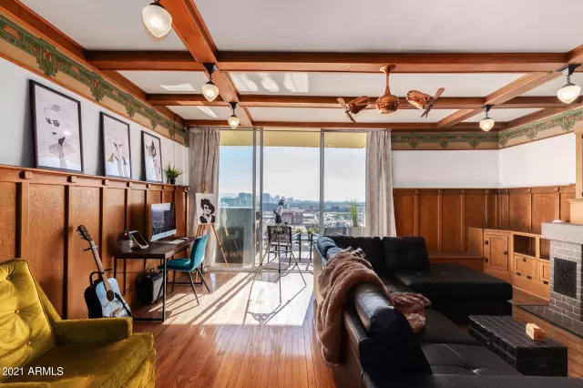 MLS: 6177746 Condo For Sale