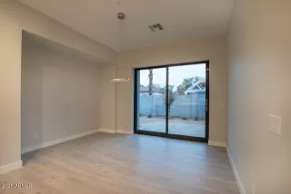 Photo #5: 6177937 Listing