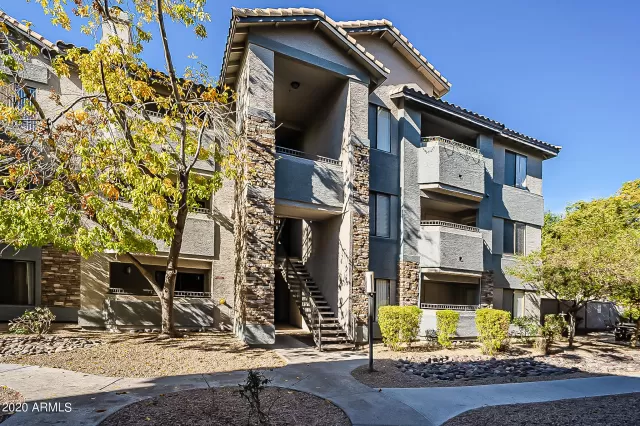 MLS: 6177953 Condo For Sale