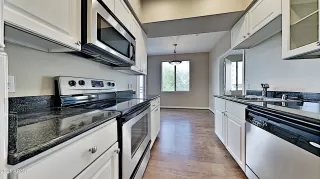Photo #6: 6177968 Listing 