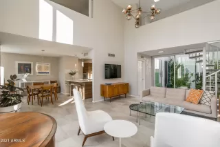 Photo #6: 6178071 Listing