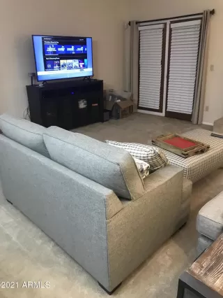 Photo #3: 6178091 Listing