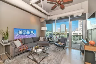 Photo #2: 6178182 Listing 