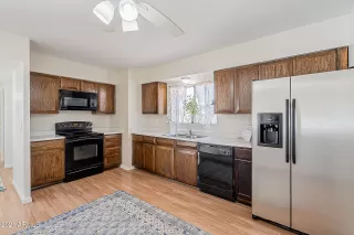 Photo #2: 6178187 Listing 