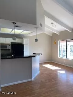 Photo #3: 6178256 Listing