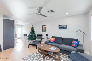 Photo #6: 6178267 Listing